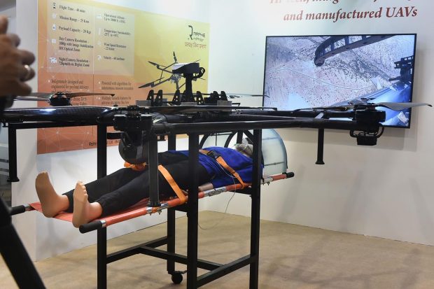 印度“救護車無人機”亮相 極端環(huán)境下可提供人員急救(圖1) 印度“救護車無人機”亮相 極端環(huán)境下可提供人員急救(圖1)