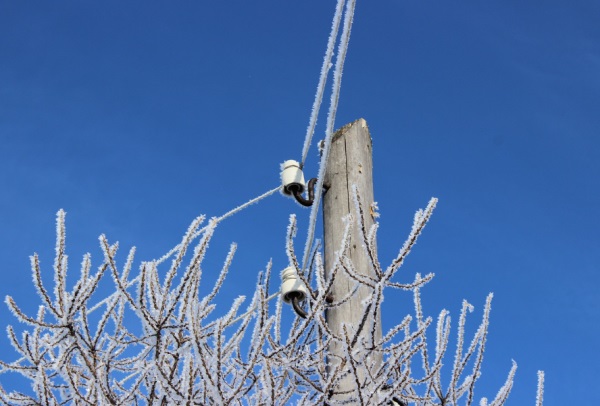 雨雪冰凍天氣無人機電力線路除冰神器,保障電網(wǎng)安全運行(圖2) bingx.jpg