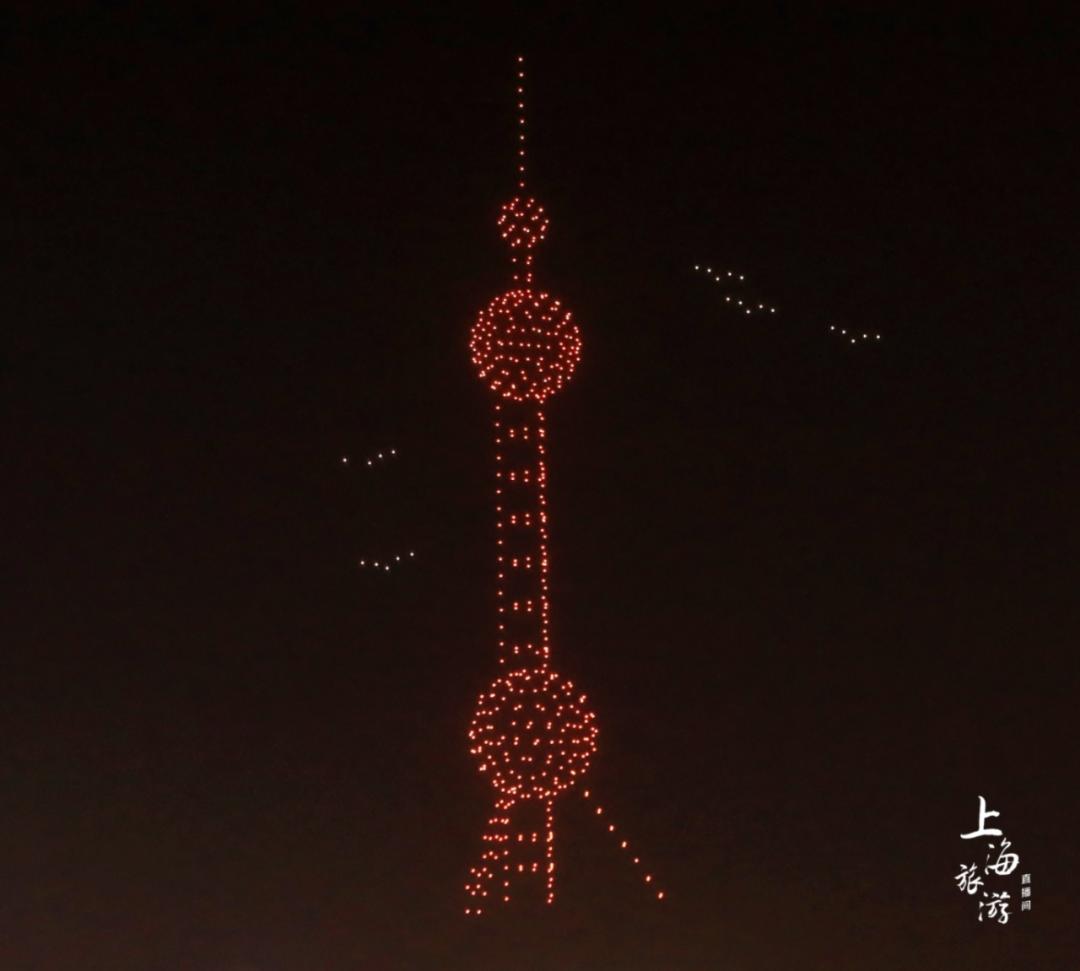 數百架光影無人機亮相黃浦江、蘇州河交匯處(圖5)